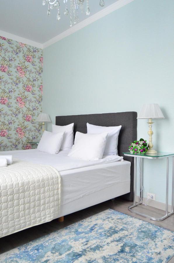 Golden Park Hotel Pavlodar Dış mekan fotoğraf