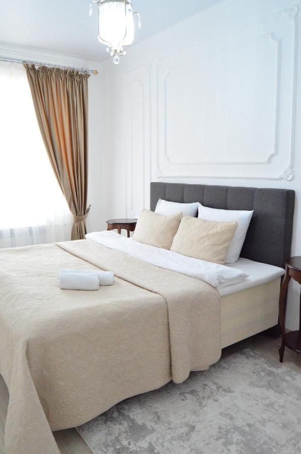 Golden Park Hotel Pavlodar Dış mekan fotoğraf