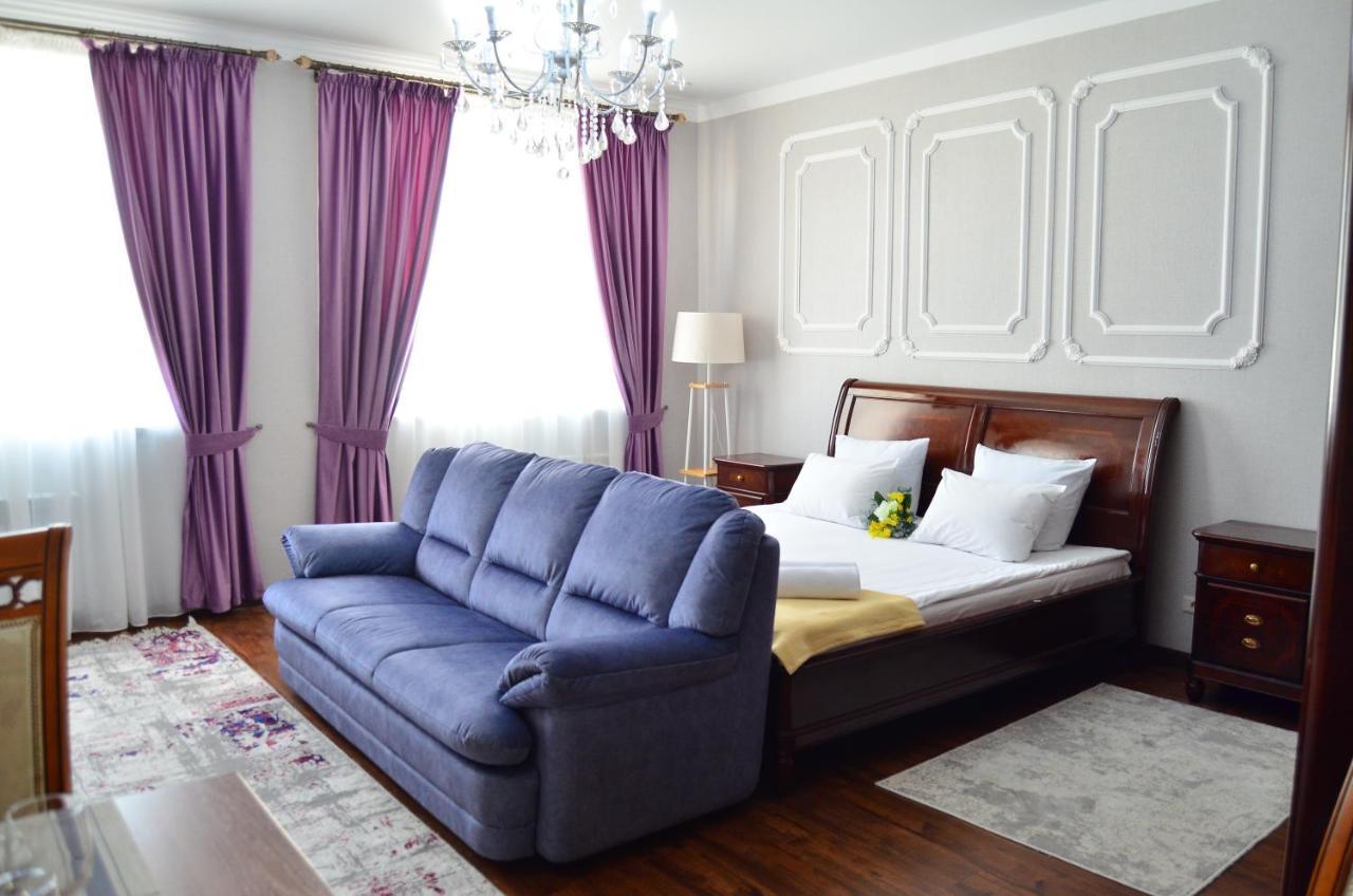 Golden Park Hotel Pavlodar Dış mekan fotoğraf