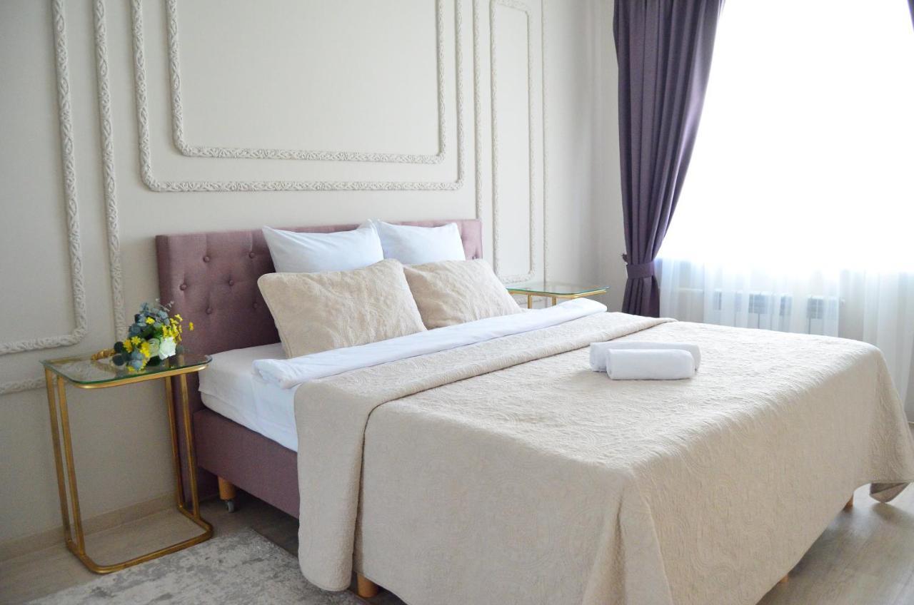 Golden Park Hotel Pavlodar Dış mekan fotoğraf