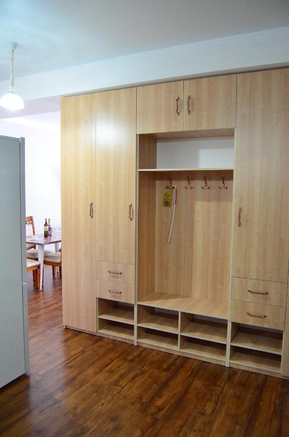 Golden Park Hotel Pavlodar Dış mekan fotoğraf