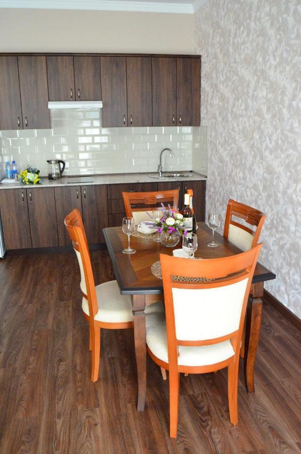Golden Park Hotel Pavlodar Dış mekan fotoğraf