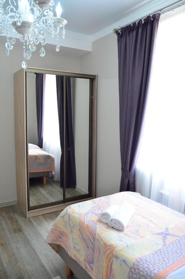 Golden Park Hotel Pavlodar Dış mekan fotoğraf