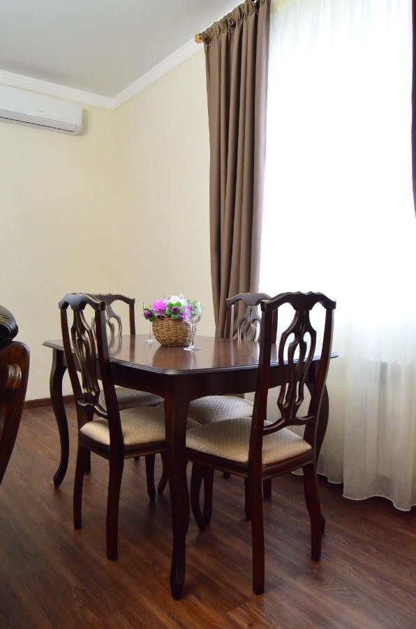 Golden Park Hotel Pavlodar Dış mekan fotoğraf